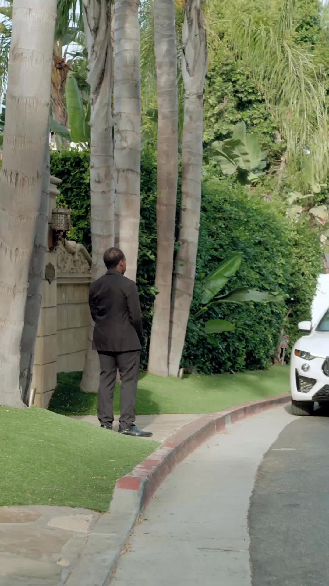 Episode 10 - Ketemu Suami Sultan